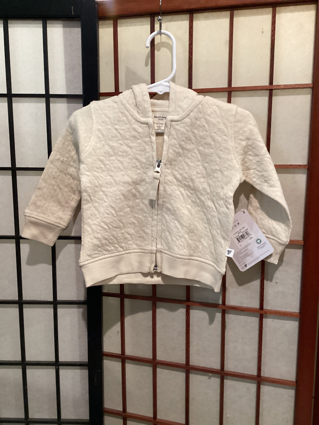 3-6 White Jacket sa