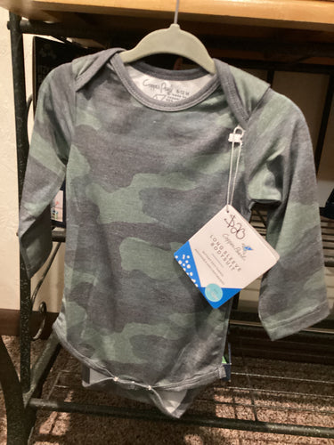 Camo onesie DC