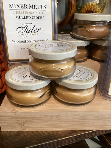 Tyler Candle-Mulled Cider