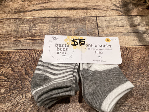 3-12 month socks SM