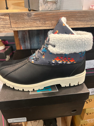 Down canyon duck boots