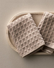 Load image into Gallery viewer, Taupe Waffle Washcloth Set Crabtree