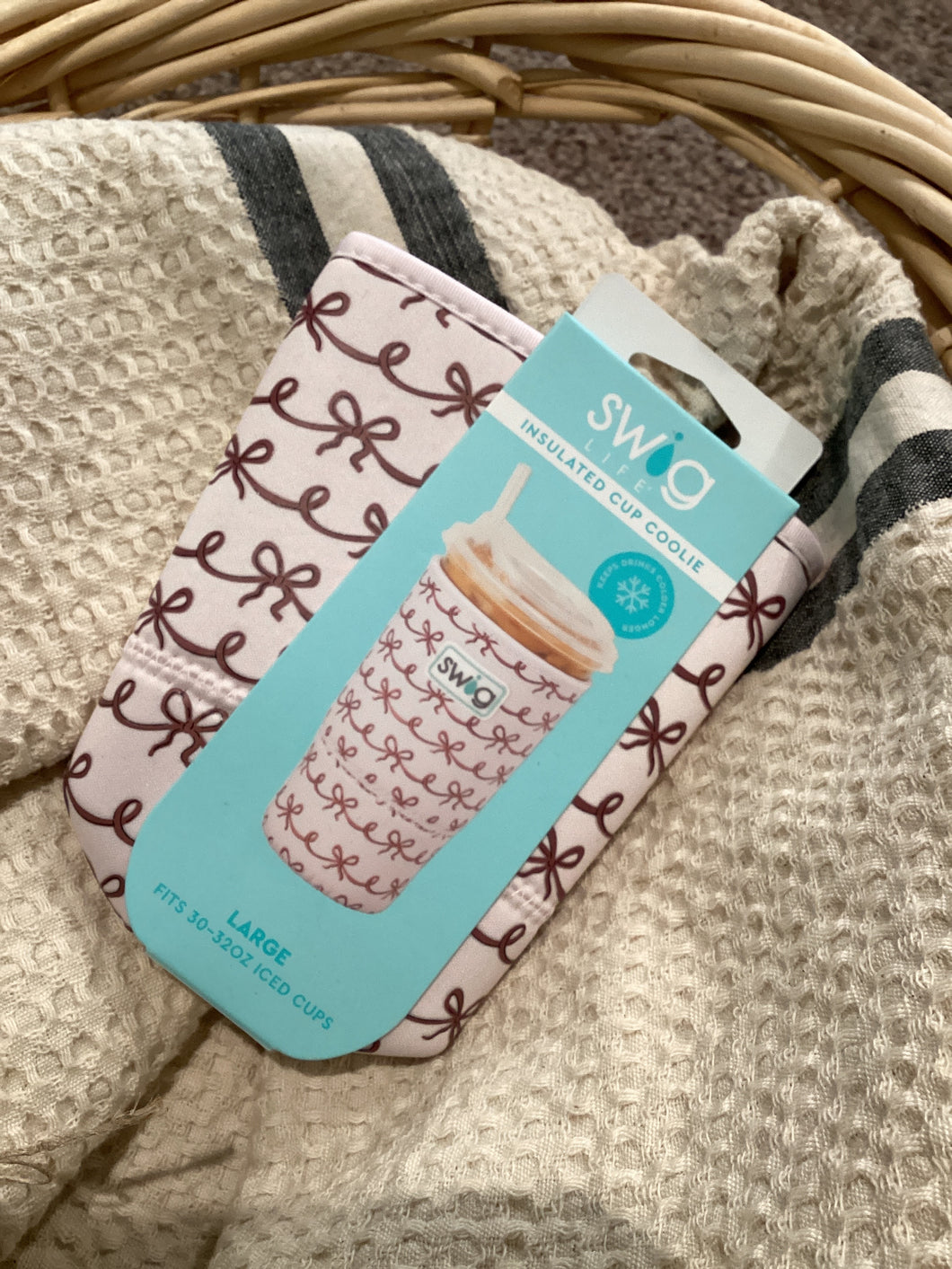 SWIG Insulated Cup Coolie 30-32oz Pretty in Pink