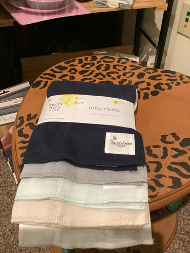Burp cloths DC