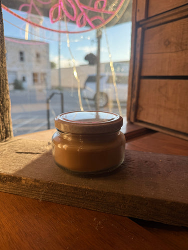 Tyler 11oz Candle Family Tradition