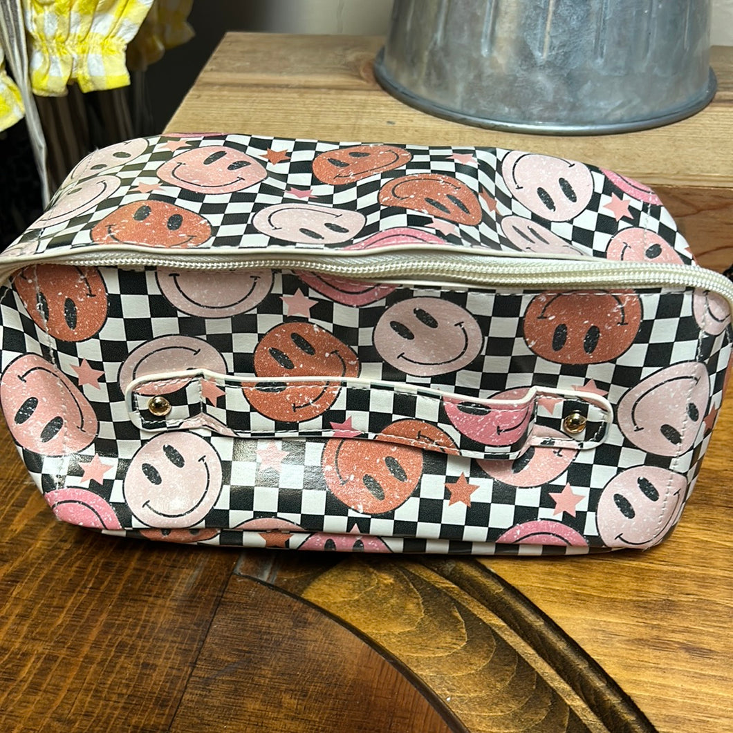 Checkered pouch
