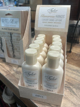 Load image into Gallery viewer, Diva Hand Lotion