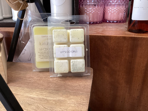 Simply Rustic wax melts Let’s Go Girls