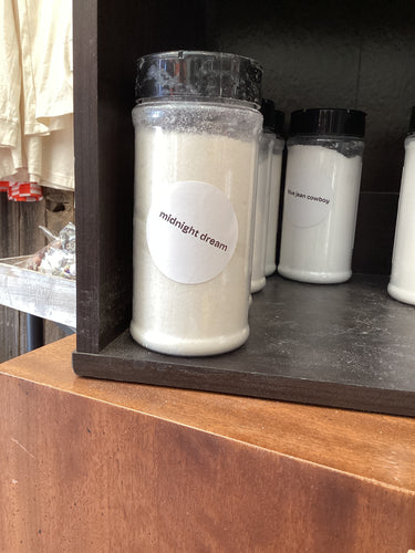 Simply Rustic Lg Carpet deodorizer Midnight Dream