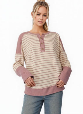 Cream/rose button top