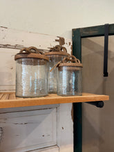 Load image into Gallery viewer, Small Canister(Trantham/Wheeler)