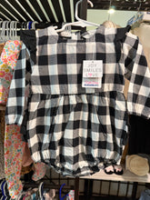 Load image into Gallery viewer, Black and white Plaid Bubble Romper(Boaldin)