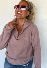 Load image into Gallery viewer, BLAKELEY STABLE PULLOVER